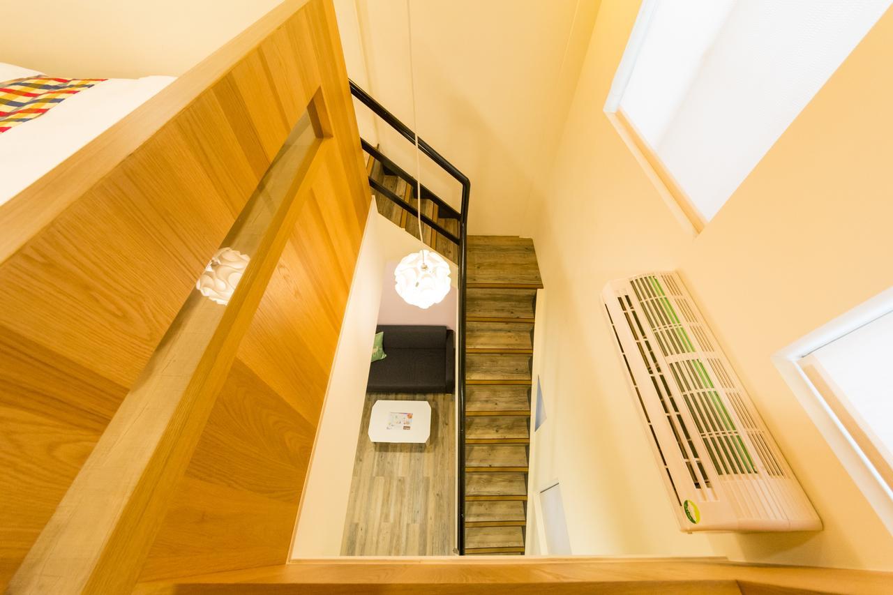 W Hostel Tainan Exterior photo